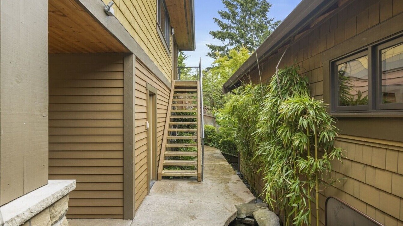 Photo of Others in Bellevue