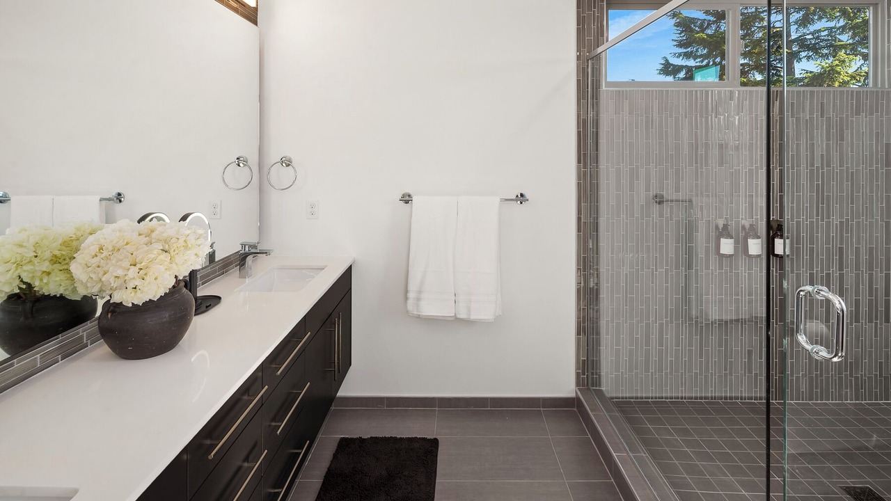 Photo of Bathroom in Atlantic