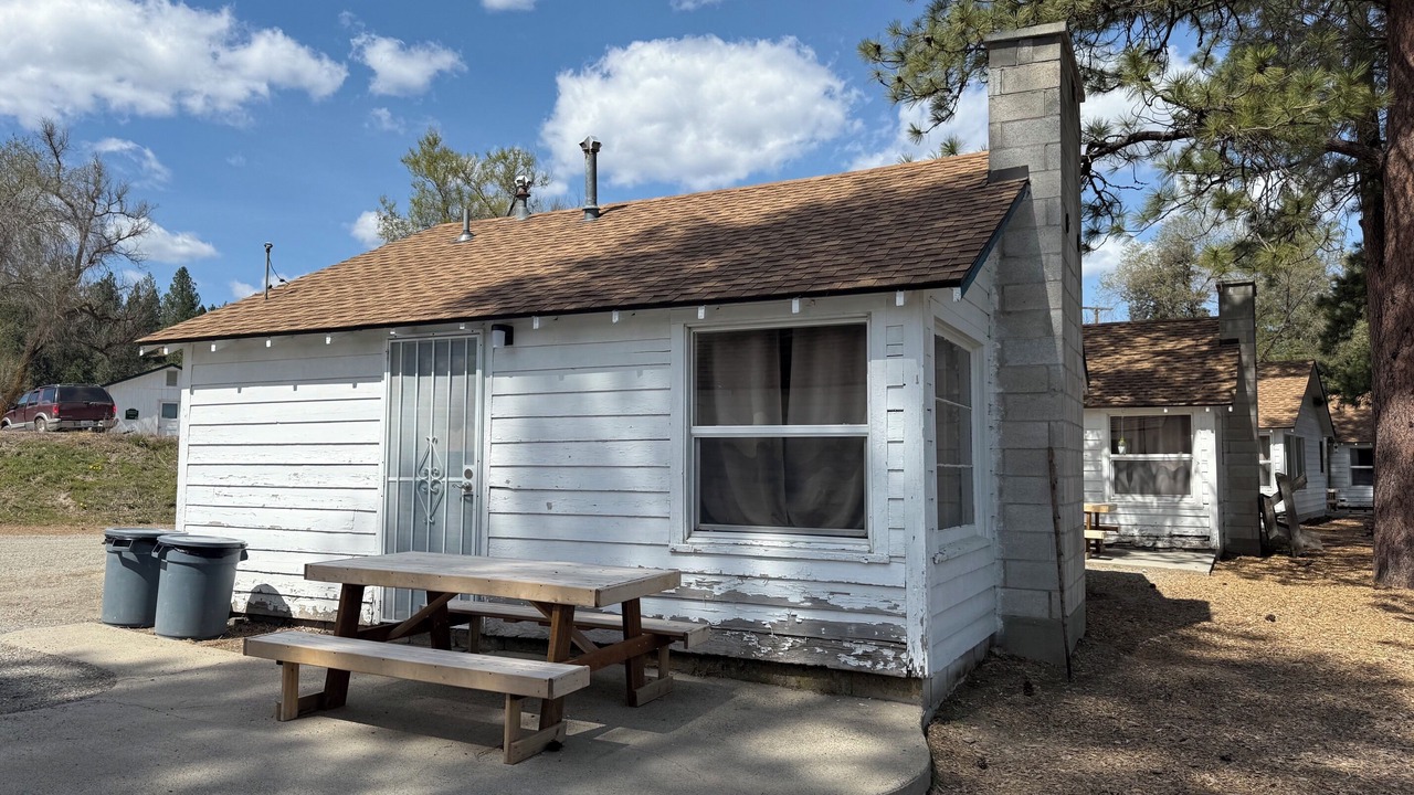 Photo of Outdoor in Republic