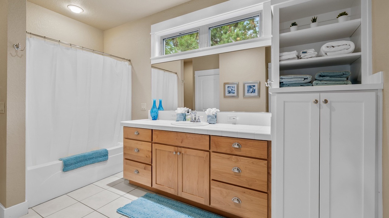 Photo of Bathroom in RiverWild