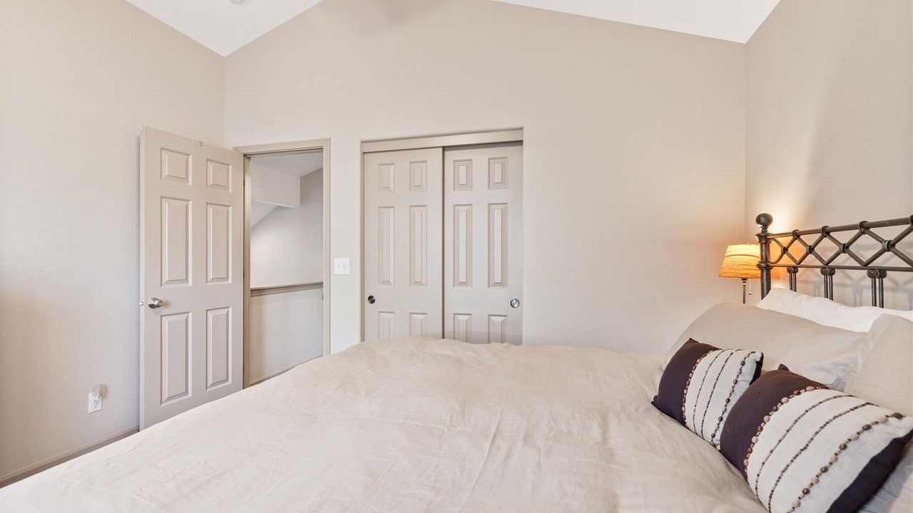 Photo of Bedroom in Westbrook Meadows