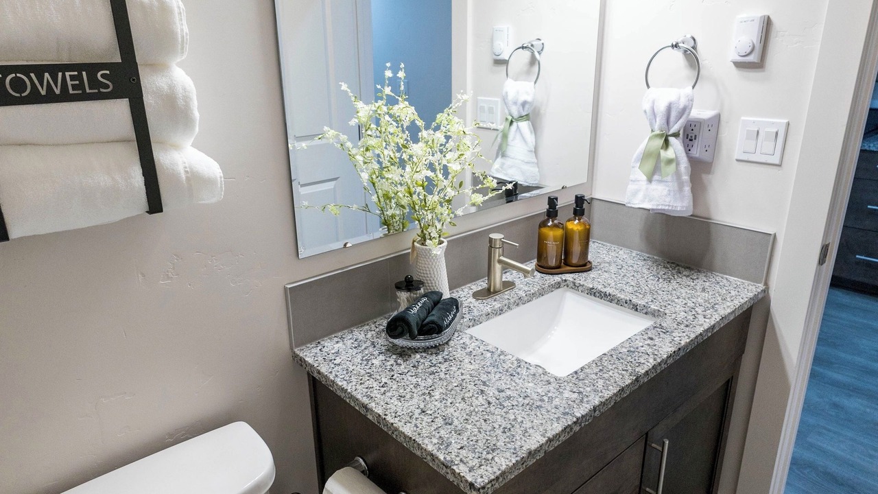 Photo of Bathroom in Sunset