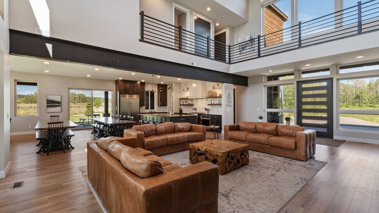 Photo of Livingroom in Ashton