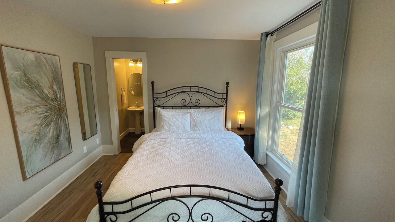 Photo of Bedroom in Chelan
