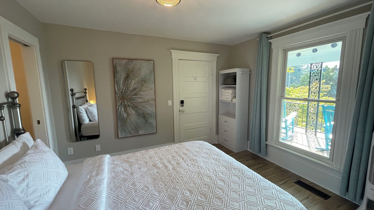 Photo of Bedroom in Chelan
