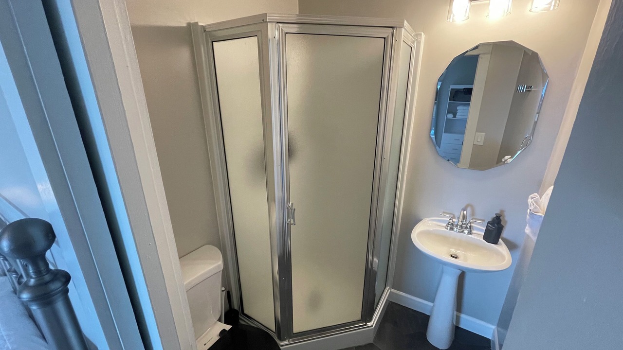 Photo of Bathroom in Chelan