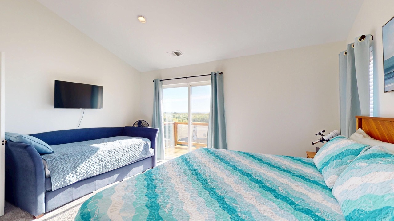 Photo of Bedroom in Grayland