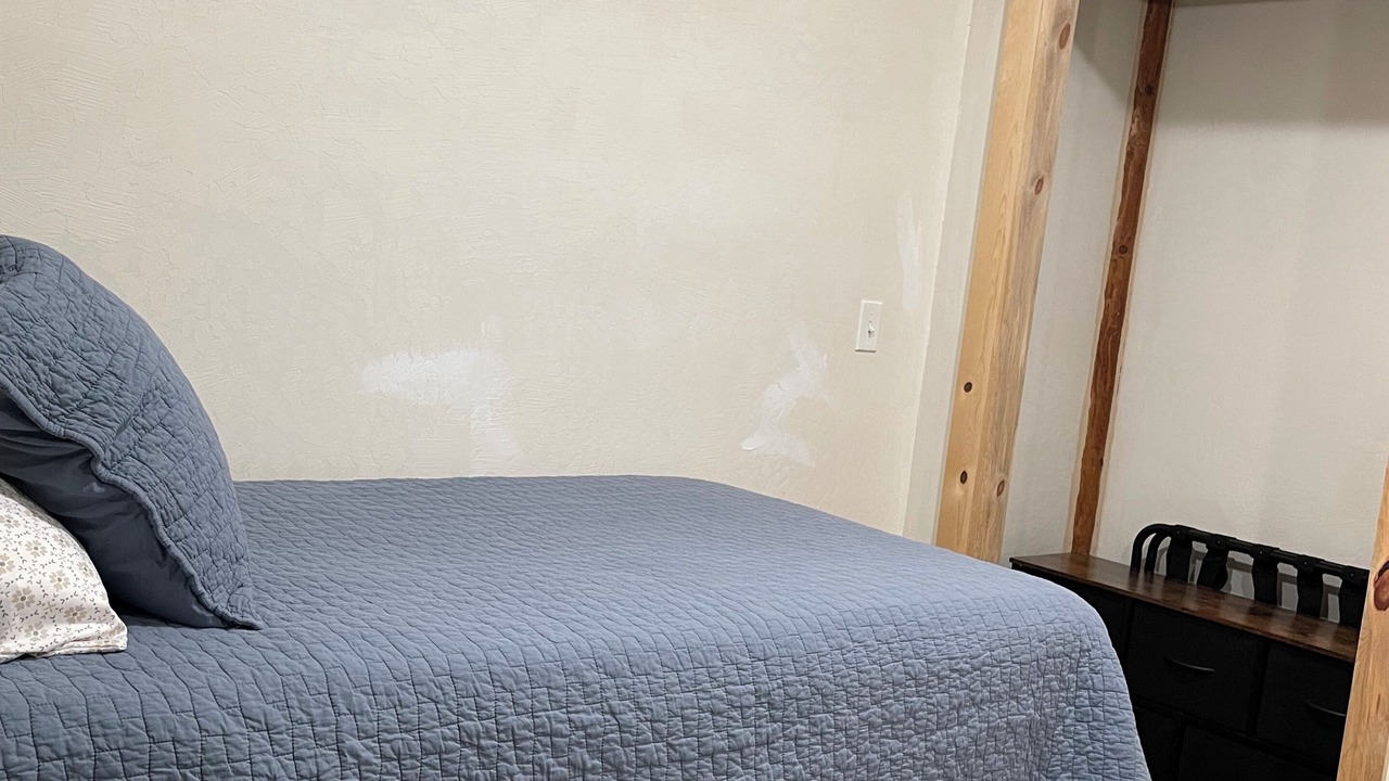 Photo of Bedroom in Grangeville