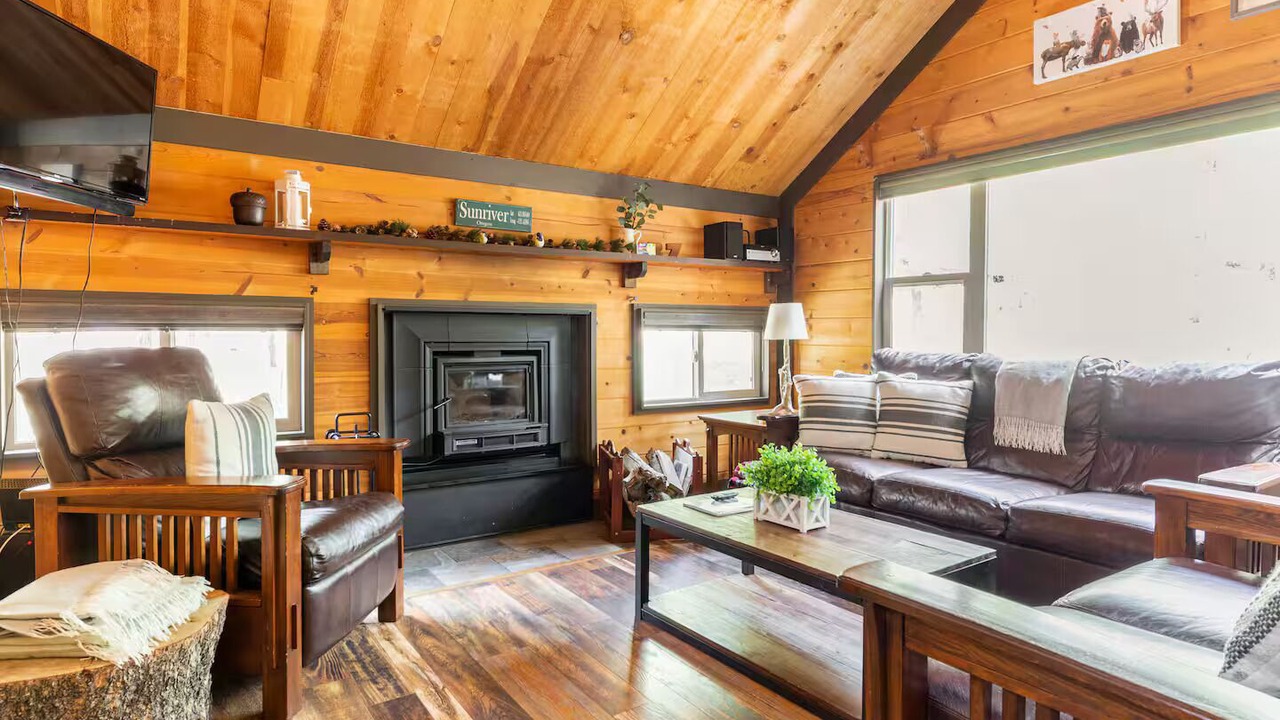 Photo of Livingroom in Overlook Park