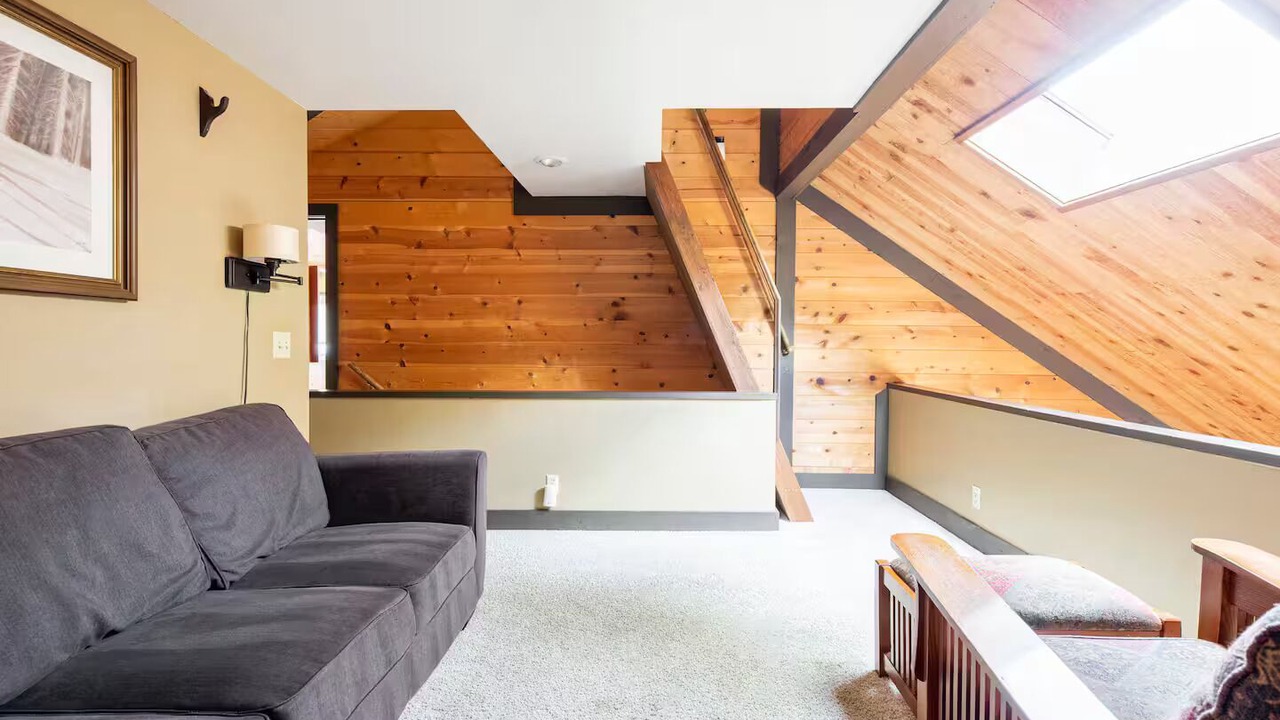 Photo of Livingroom in Overlook Park