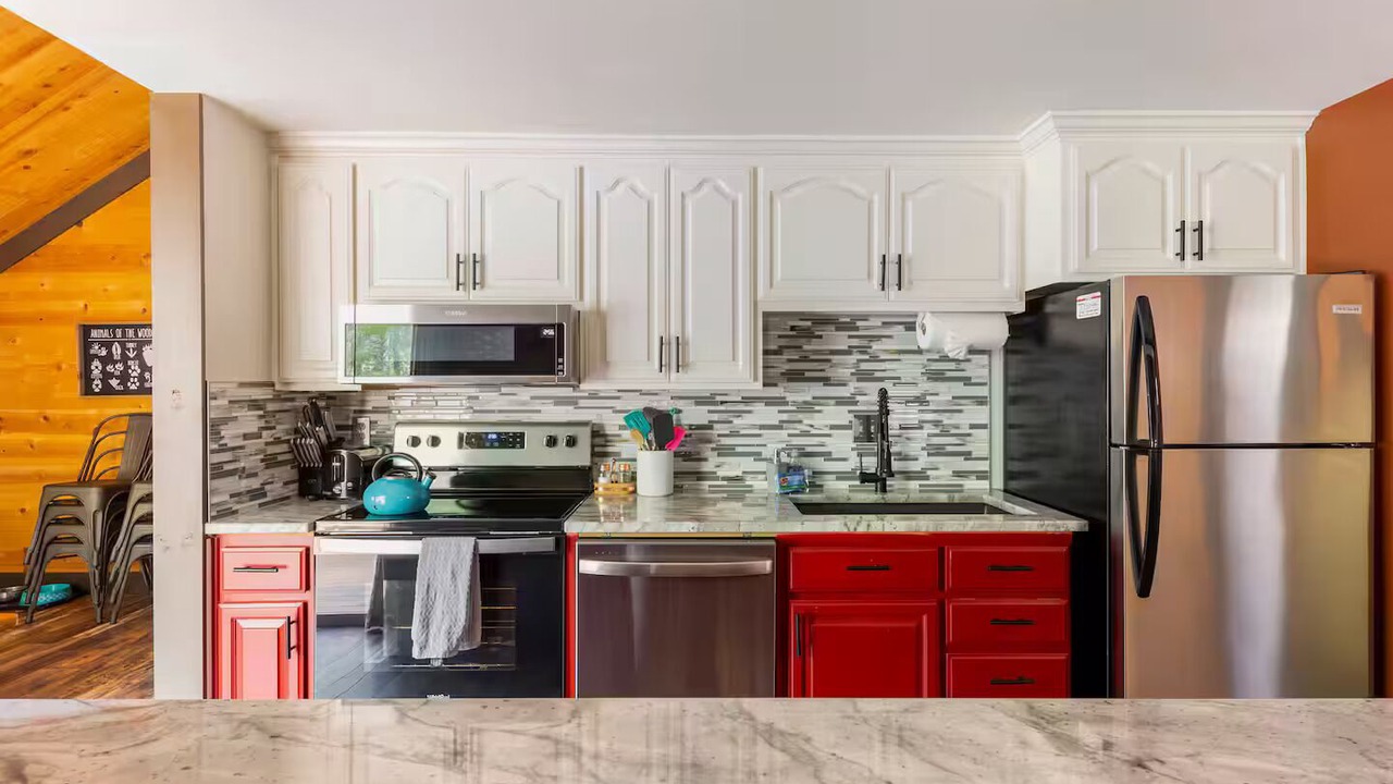 Photo of Kitchen in Overlook Park