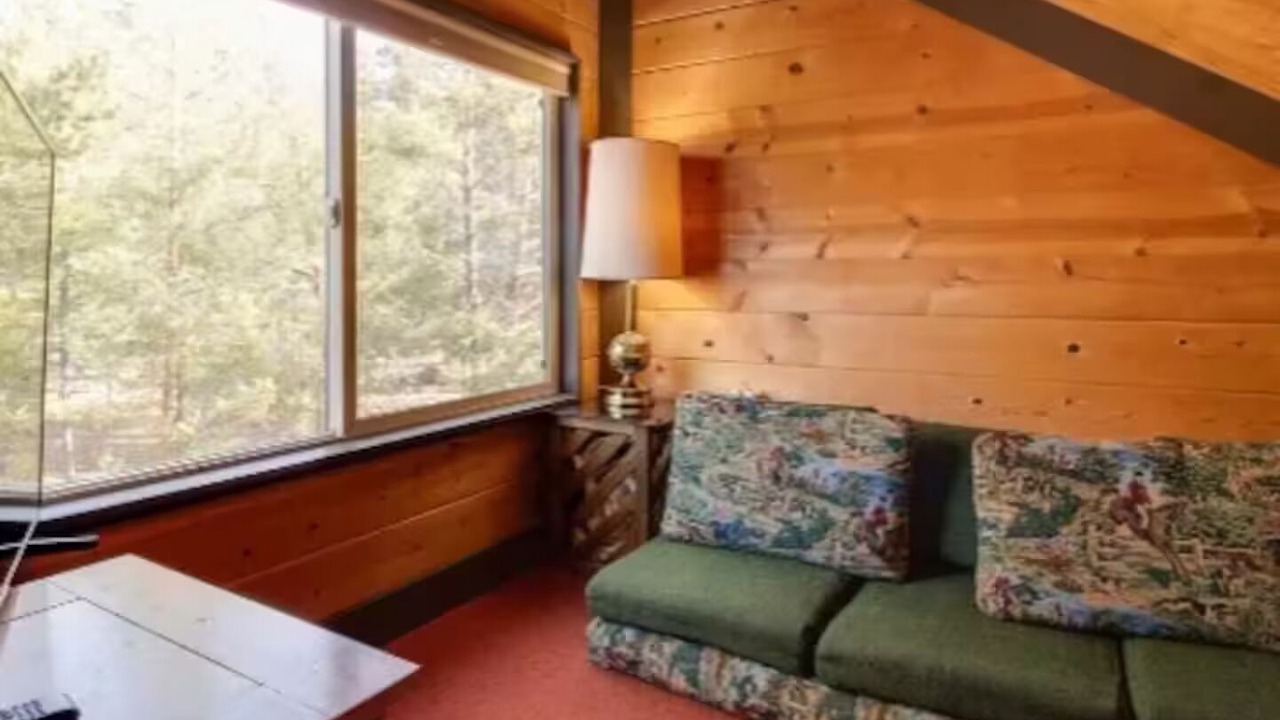 Photo of Livingroom in Overlook Park