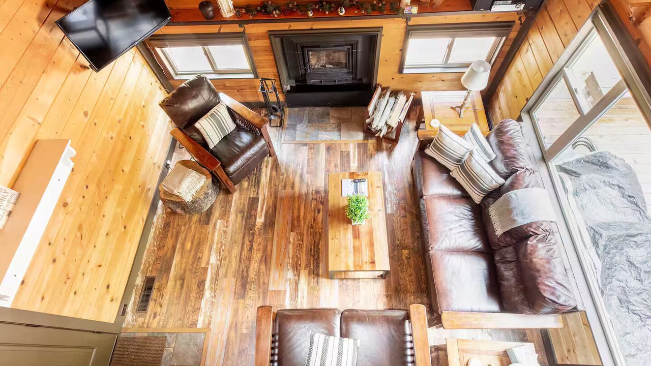 Photo of Livingroom in Overlook Park