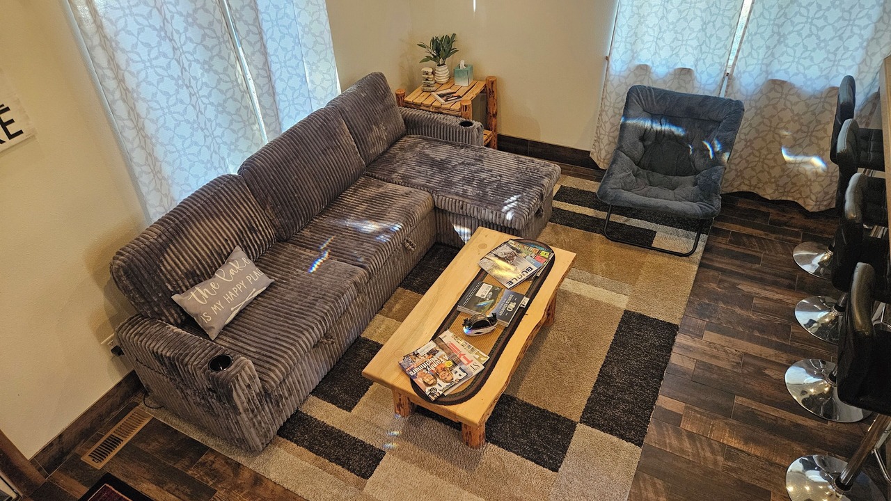 Photo of Livingroom in Davenport