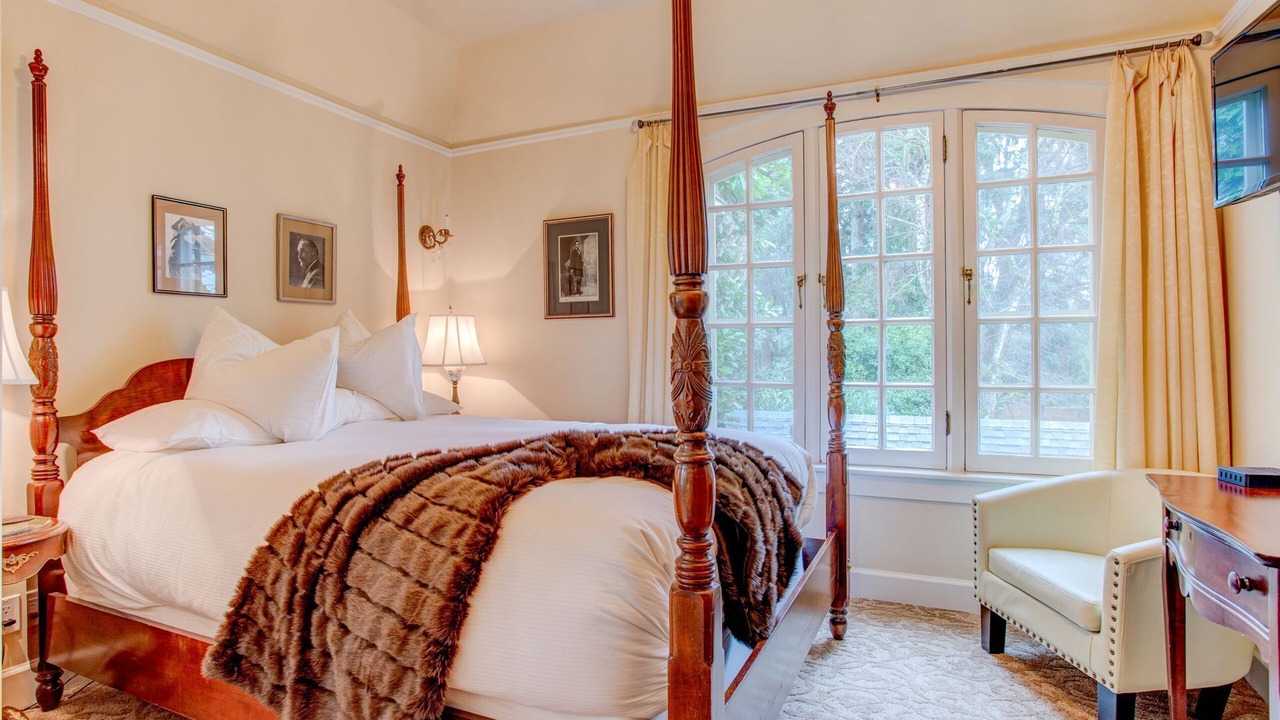 Photo of Bedroom in Irvington
