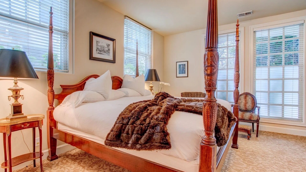 Photo of Bedroom in Irvington