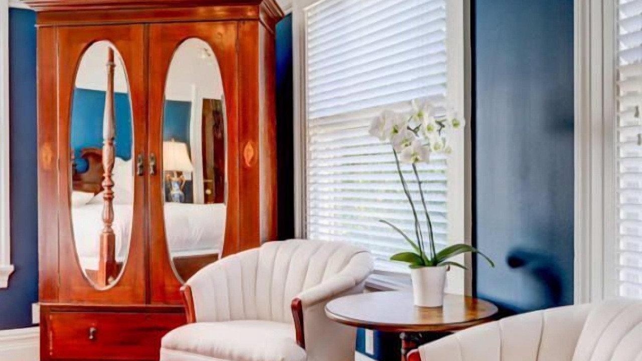 Photo of Bedroom in Irvington