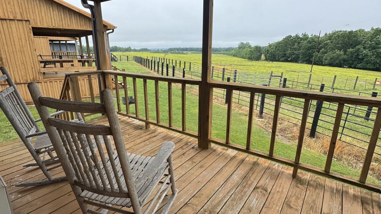 Photo of Patio Balcony in Chewalla