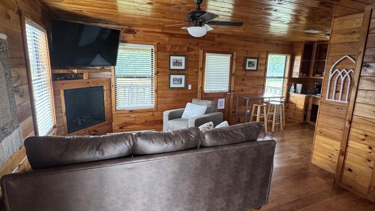 Photo of Livingroom in Chewalla