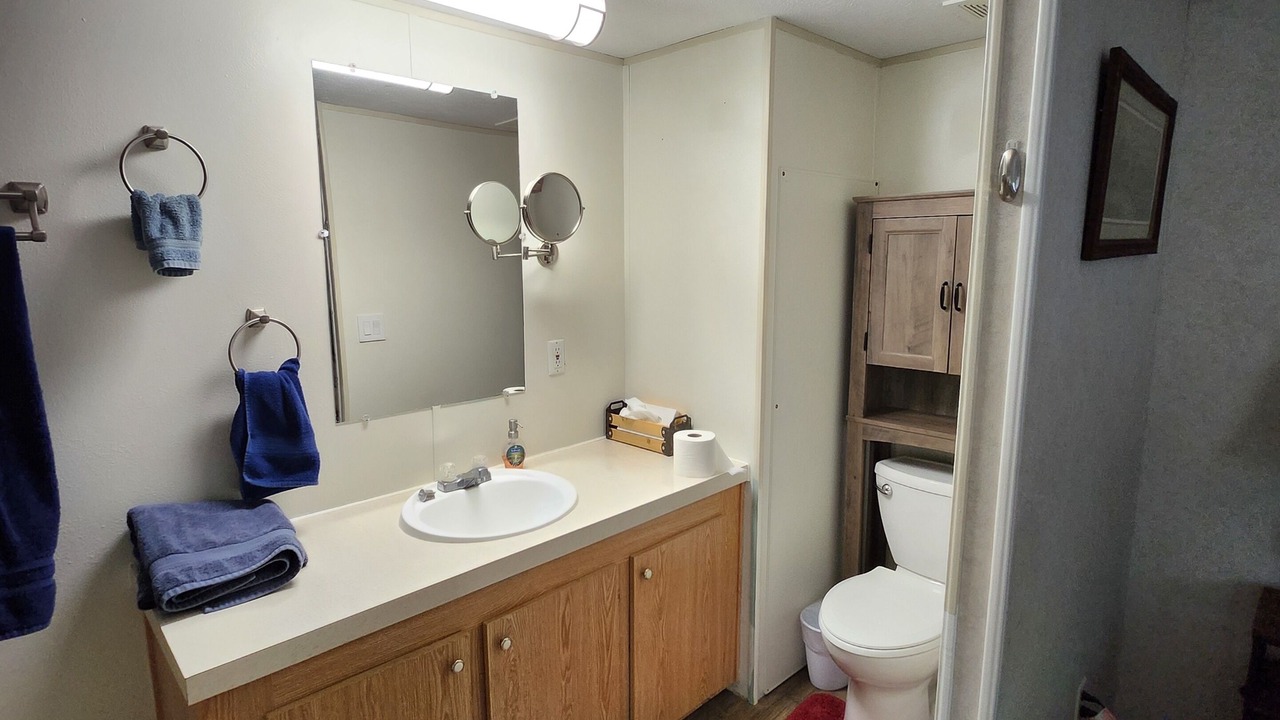 Photo of Bathroom in Murphy