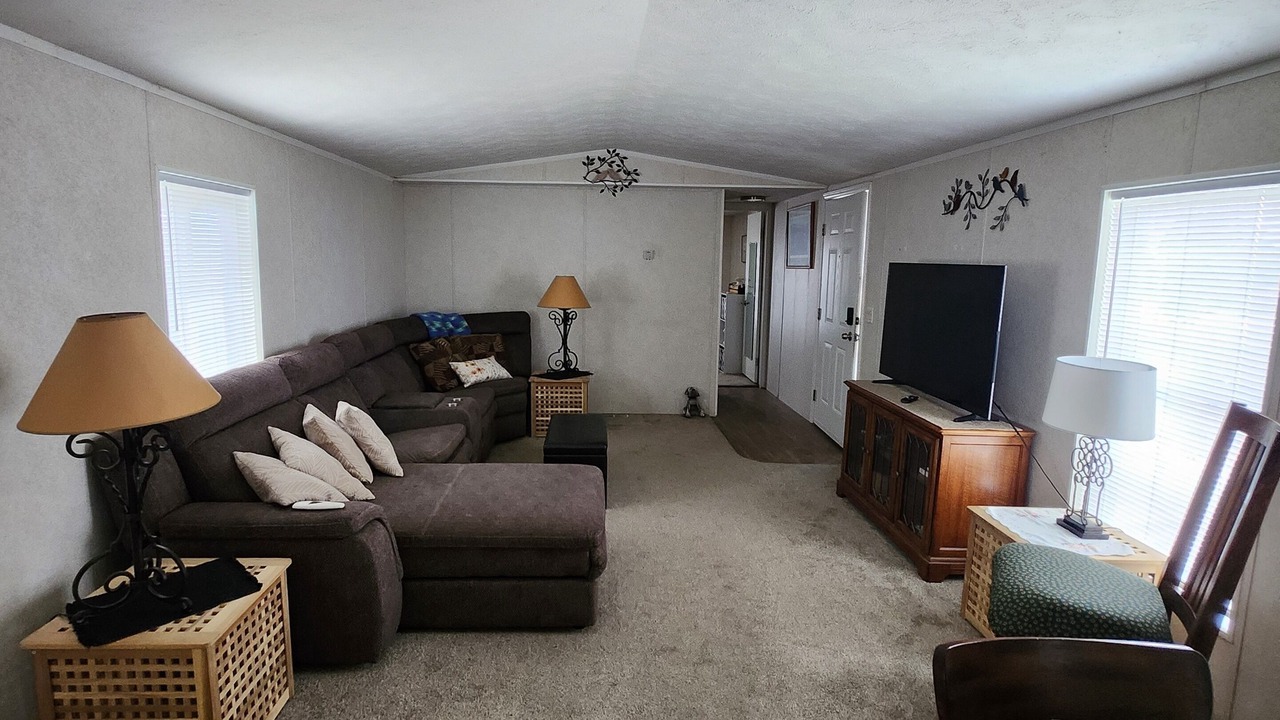 Photo of Livingroom in Murphy