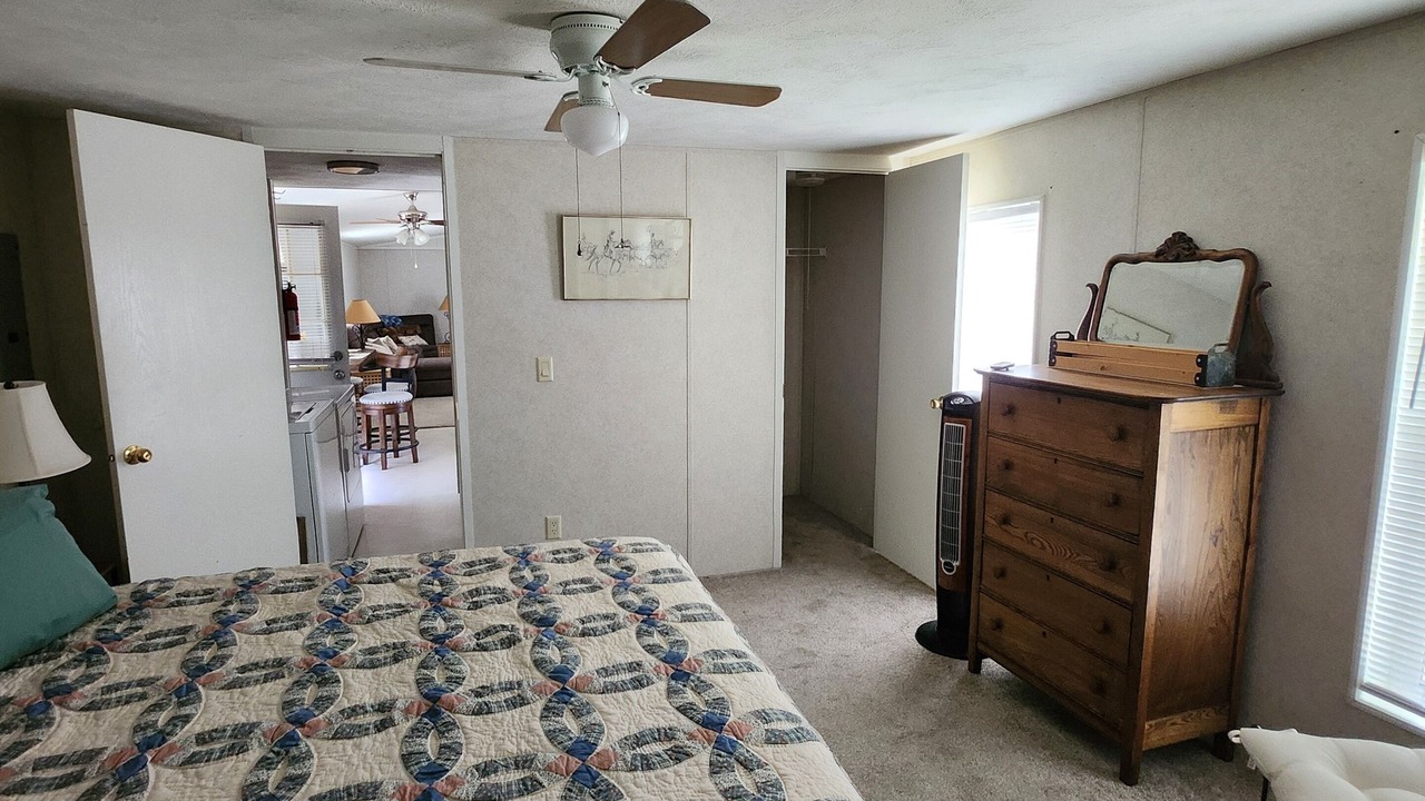 Photo of Bedroom in Murphy