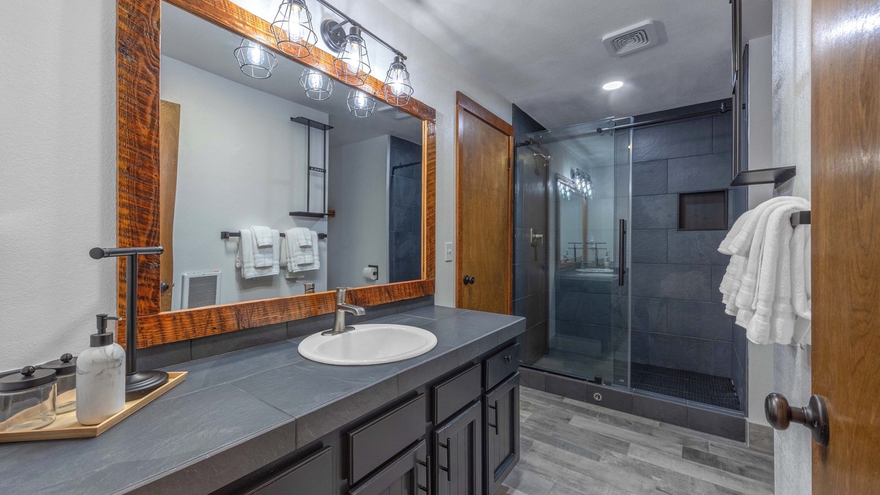 Photo of Bathroom in Cascade Locks