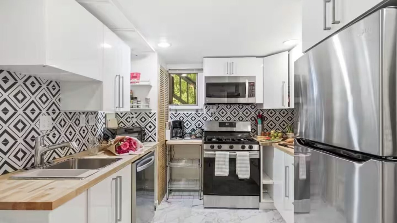 Photo of Kitchen in Southeast Magnolia