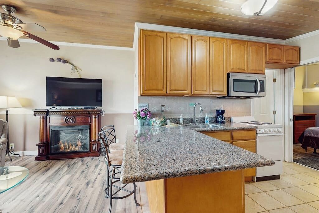 Photo of Kitchen in Copalis Beach