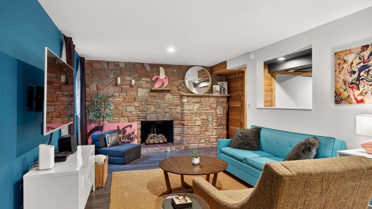Photo of Livingroom in Roxhill