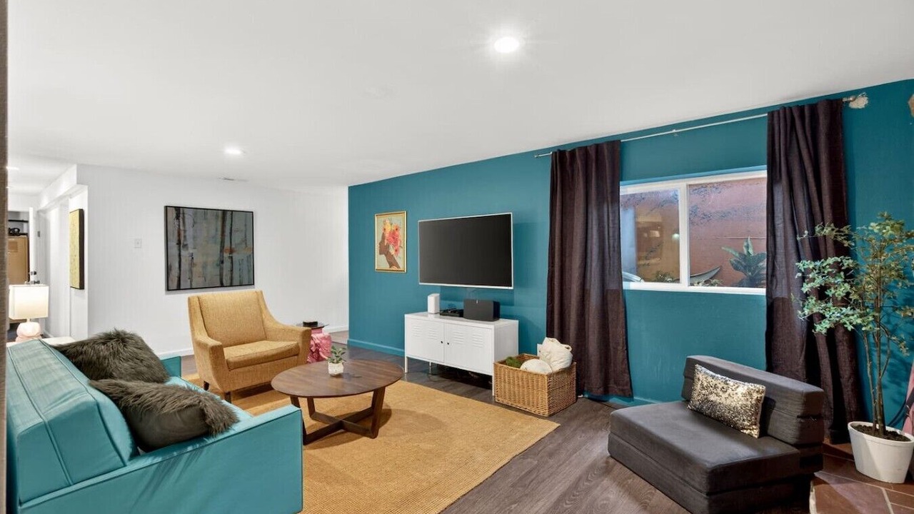 Photo of Livingroom in Roxhill