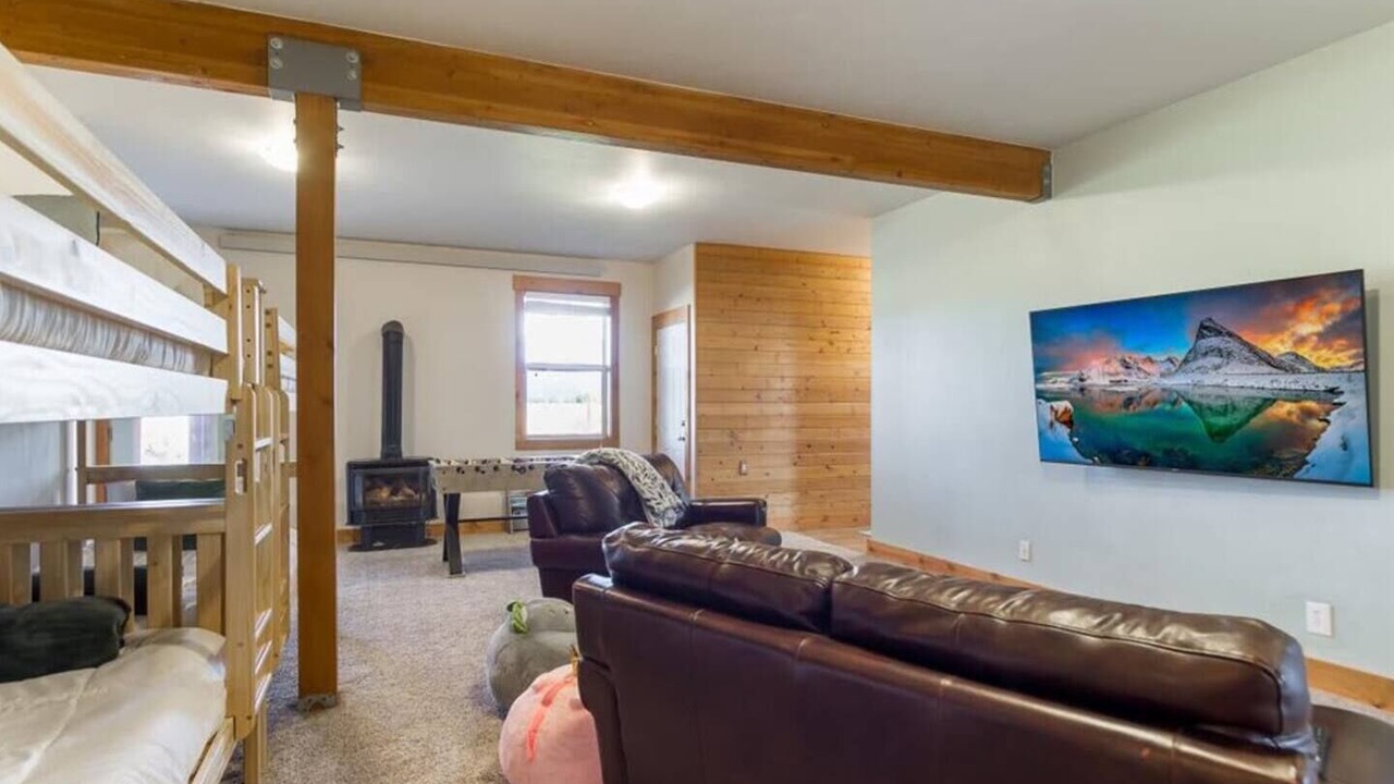 Photo of Bedroom in Leigh Creek Estates