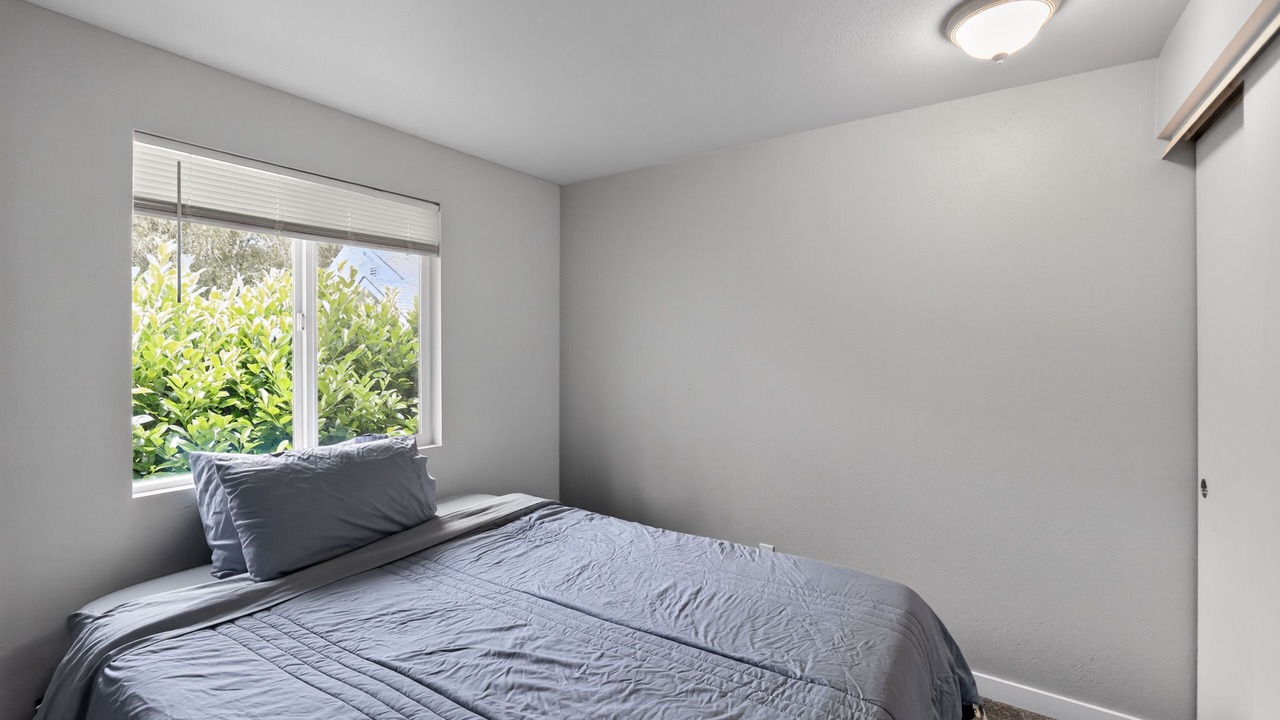 Photo of Bedroom in Milwaukie