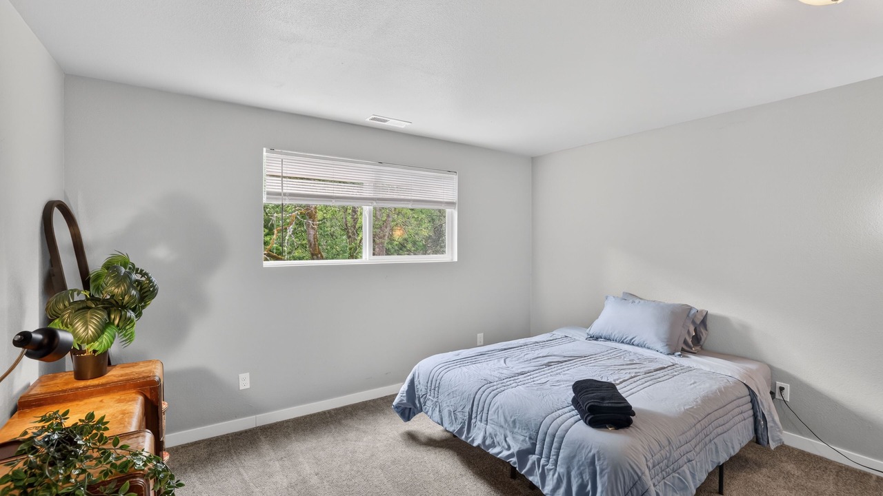 Photo of Bedroom in Milwaukie