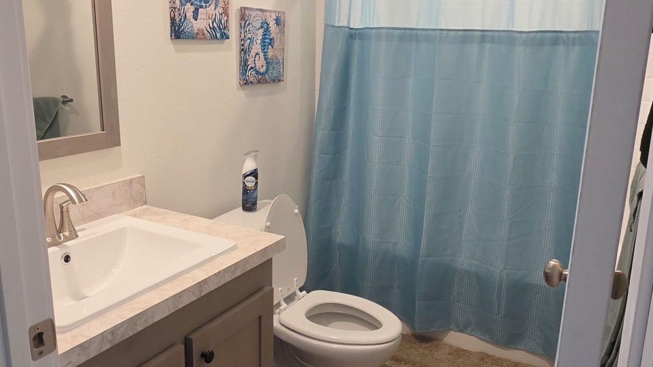 Photo of Bathroom in Mossyrock
