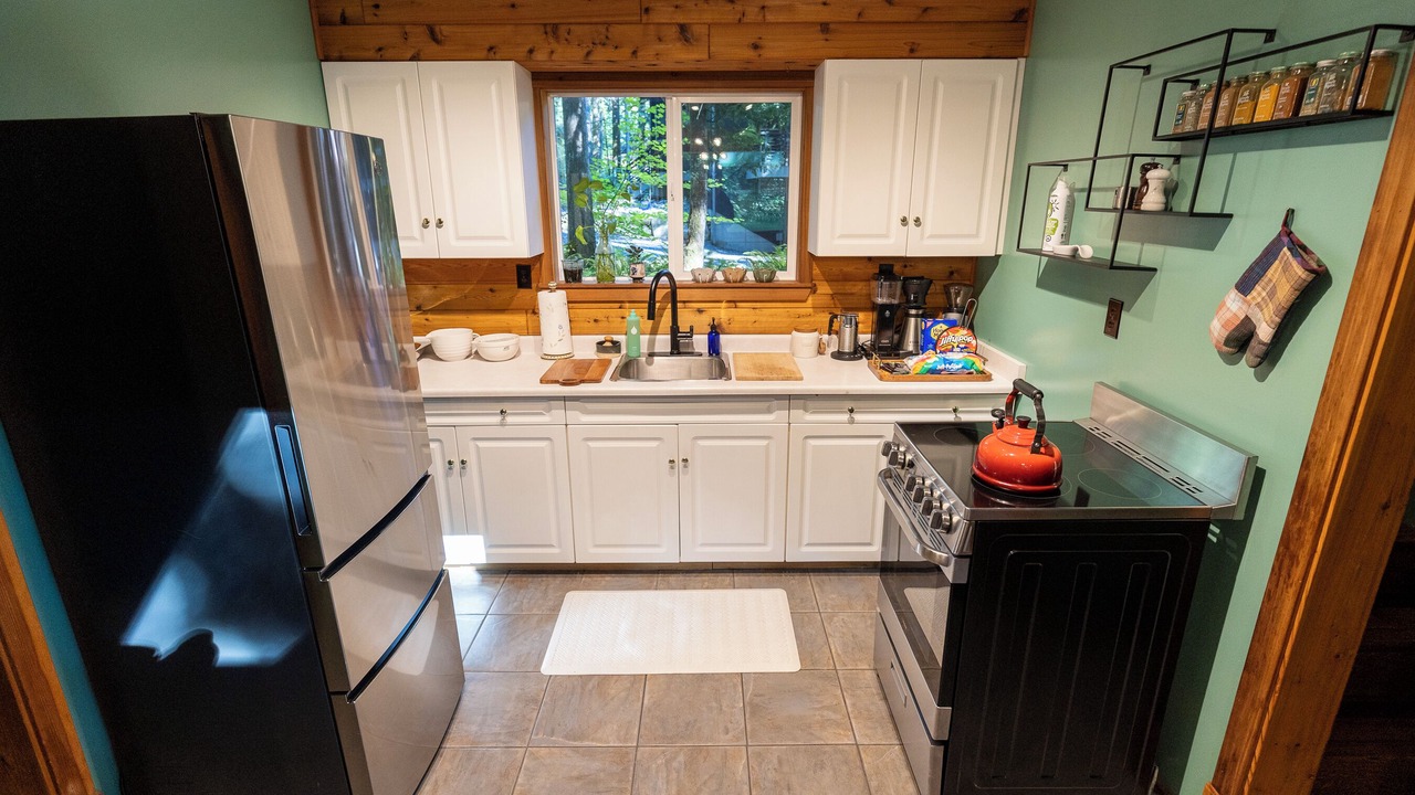 Photo of Kitchen in Glacier