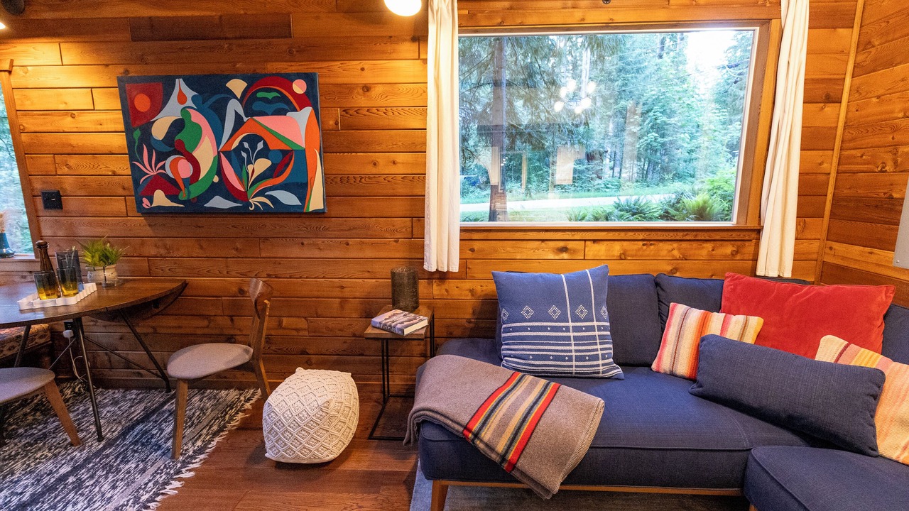 Photo of Livingroom in Glacier