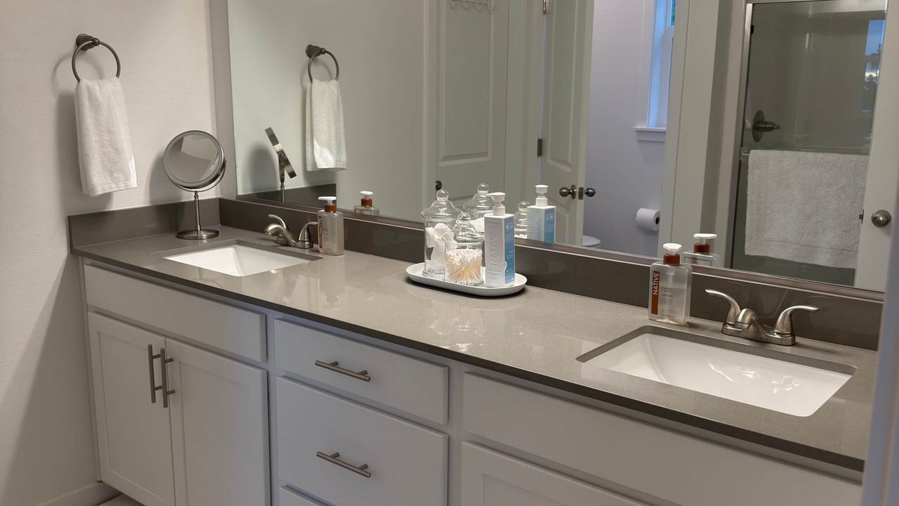 Photo of Bathroom in Silverton
