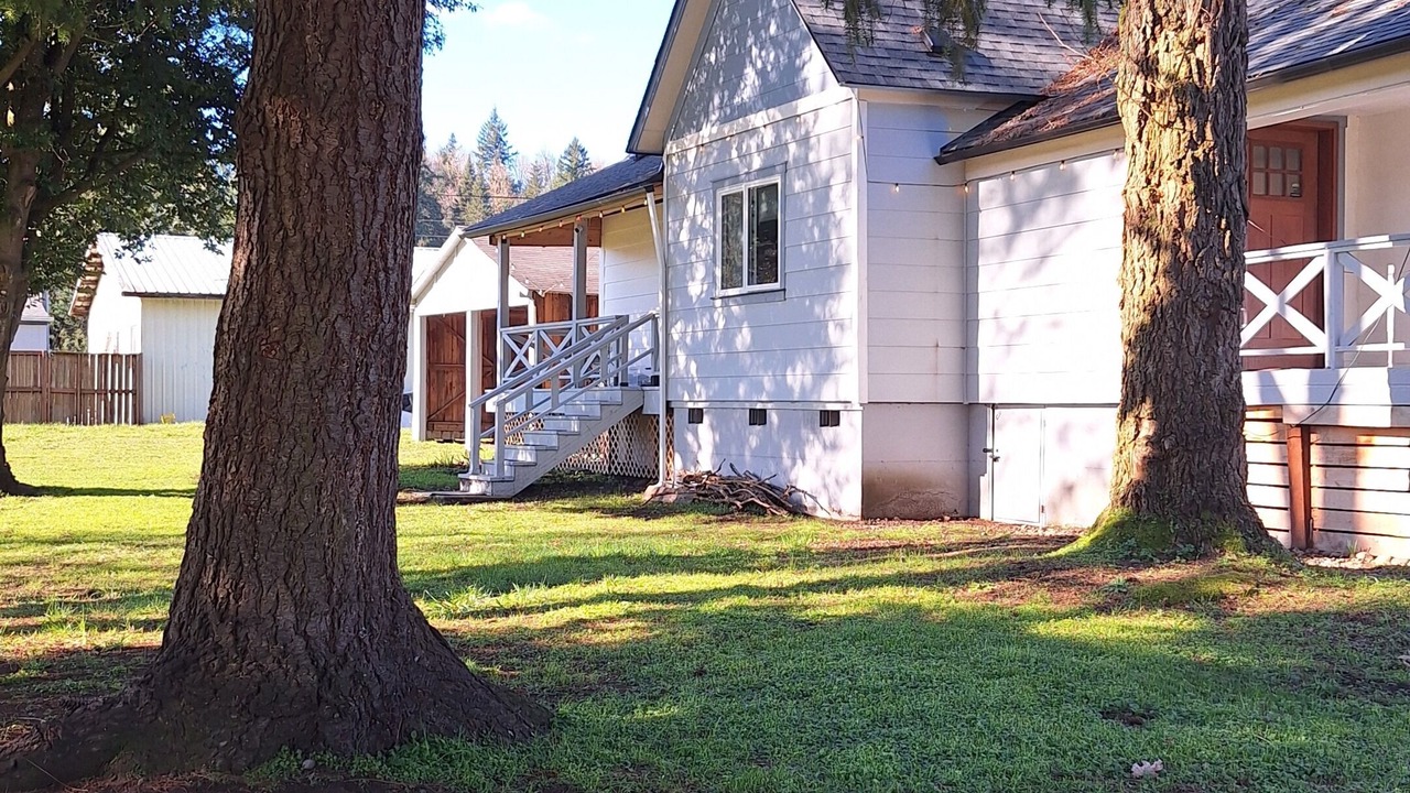 Photo of Outdoor in Bucoda