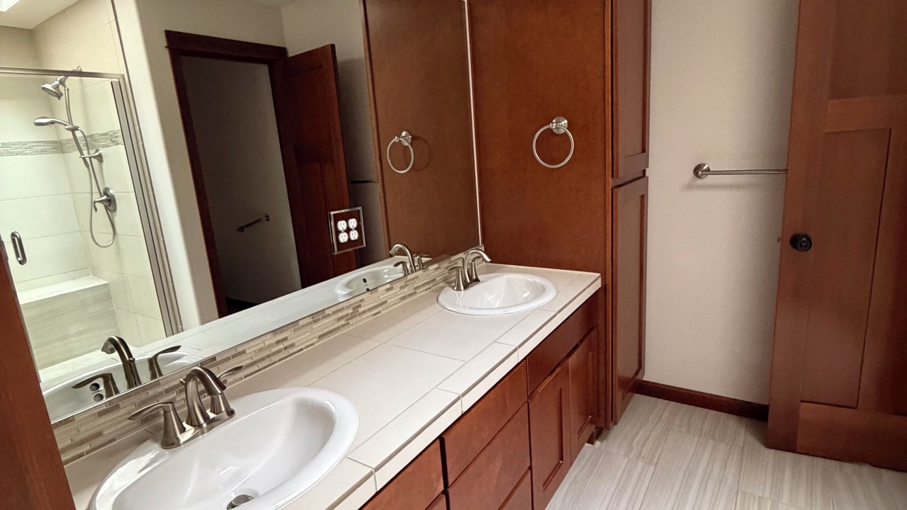 Photo of Bathroom in Silver Lake