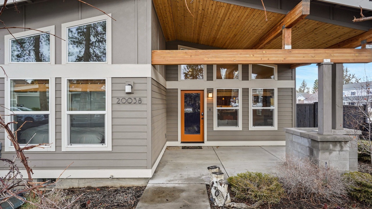Photo of Outdoor in Southern Crossing