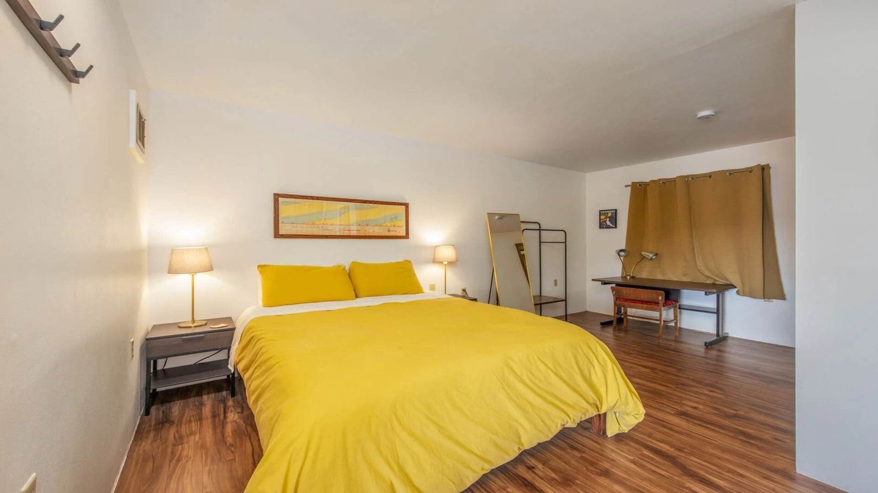 Photo of Bedroom in Underwood