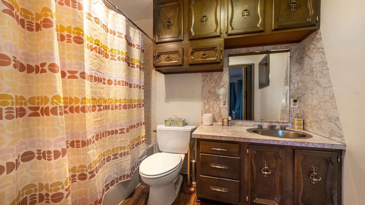 Photo of Bathroom in Underwood