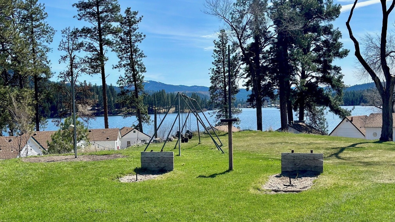 Photo of Outdoor in Republic
