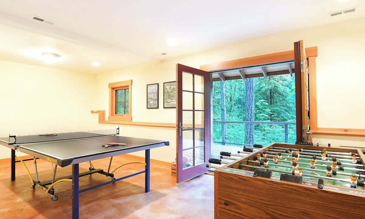 Photo of Bedroom in Glacier