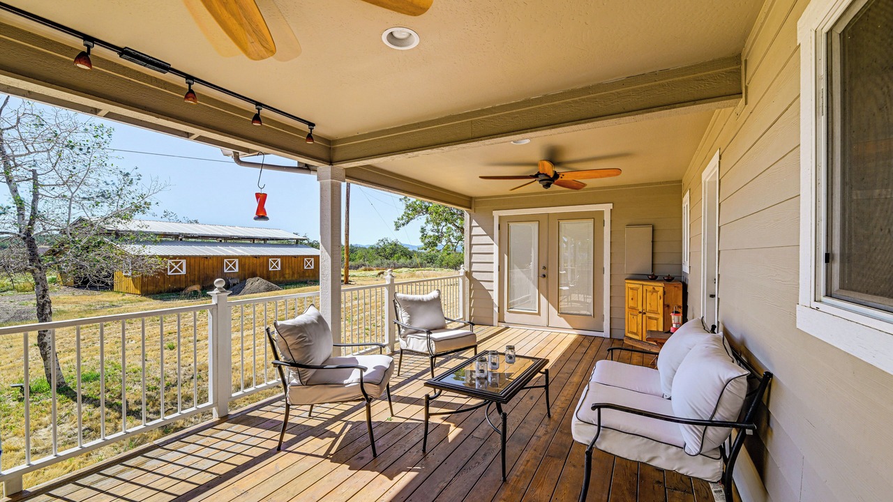 Photo of Patio Balcony in Eagle Point