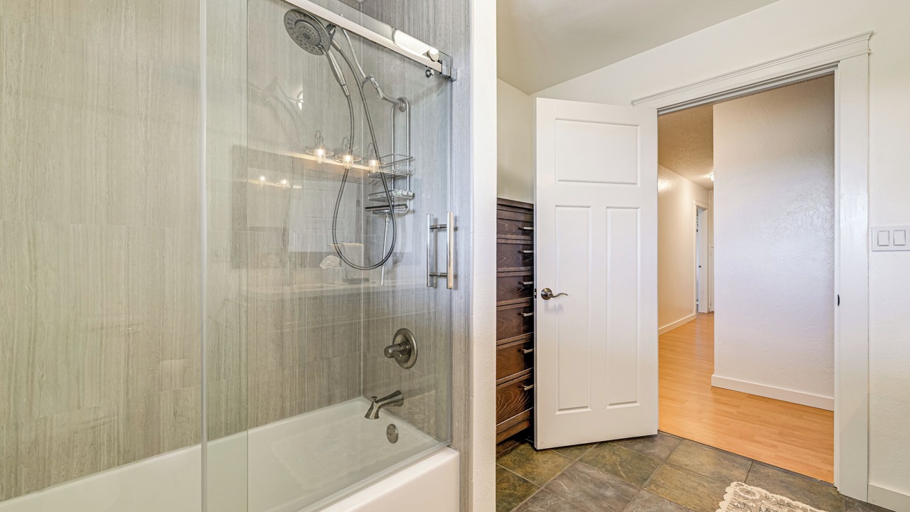 Photo of Bathroom in Eagle Point