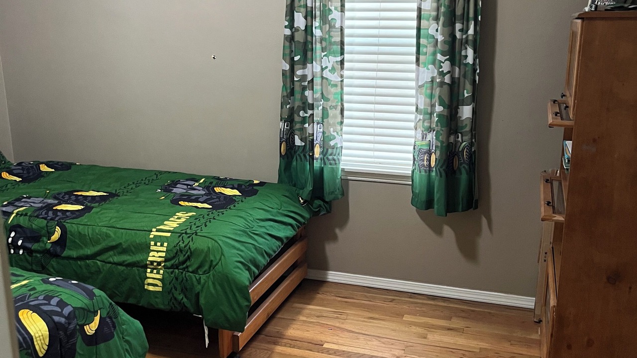 Photo of Bedroom in Jerome