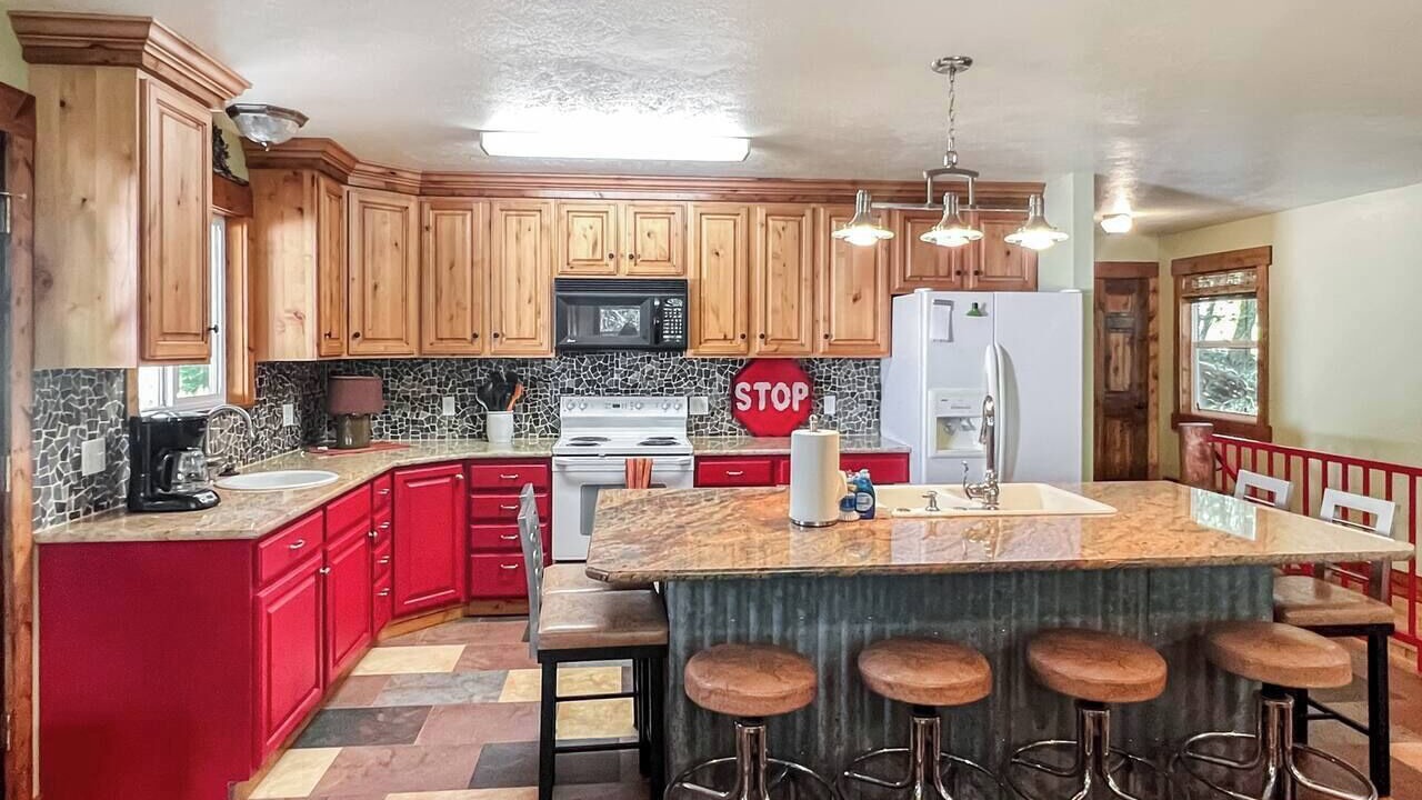 Photo of Kitchen in Cascade