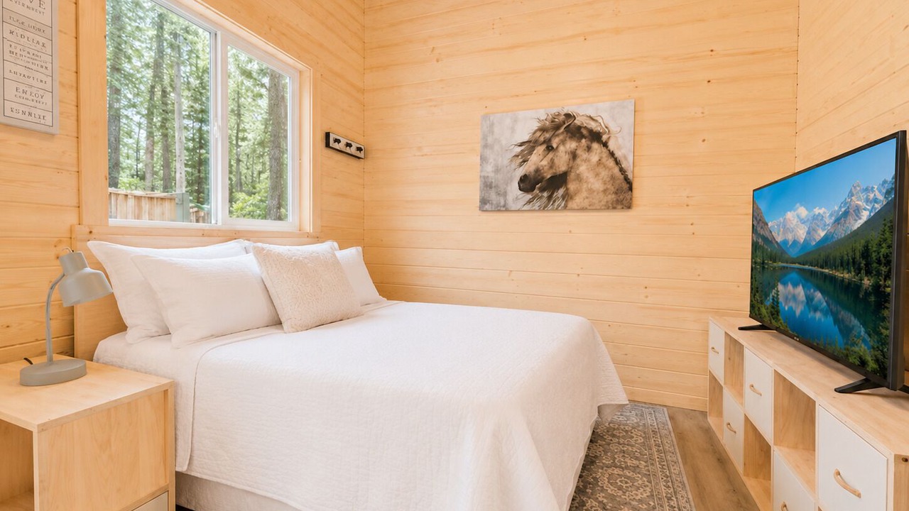 Photo of Bedroom in Ashford